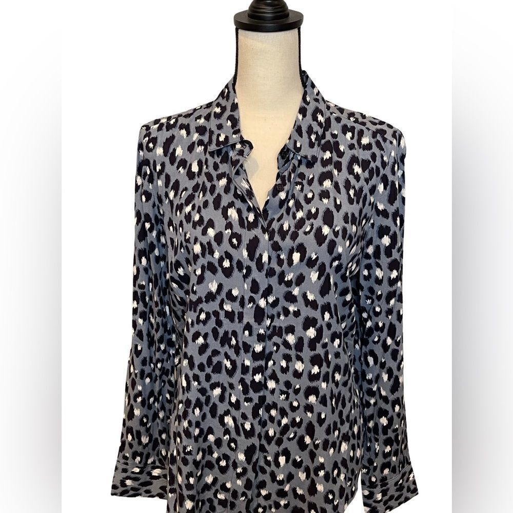 Alexander Jordan Long Sleeve Leopard Print Blouse. Size:Med Color:Animal Print